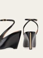 Ferragamo Peep toe wedge sandal - Image 5